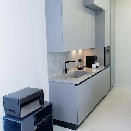 דירה Chic Penthouse סלוניקי